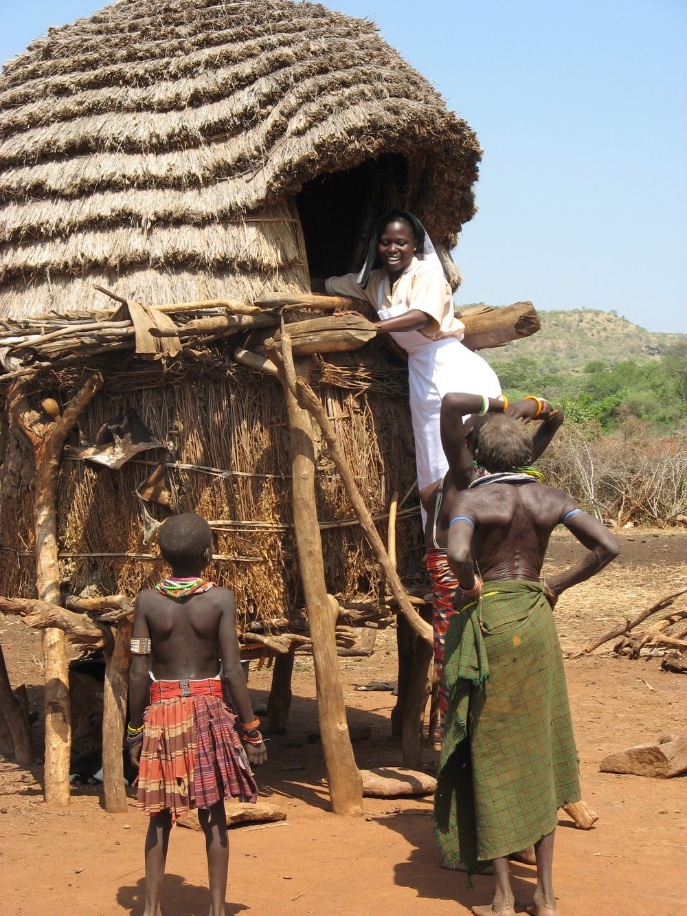 MBB-trained nurse in South-Sudan village